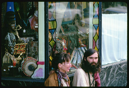 'Haight Street two hippies', 14 March 1968, San Francisco [image from the website]