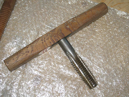 Rwandan wood screw tap