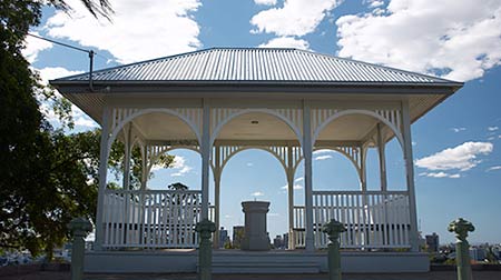 Highgate Hill Park pavilion